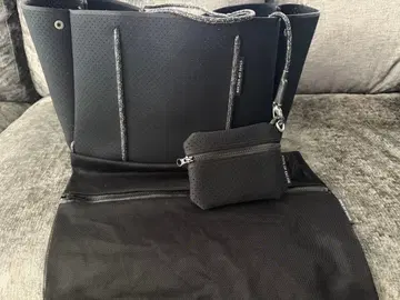 STATE OF ESCAPE 컨디션 최상 블랙 토트백 파우치 포함