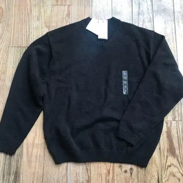 택 포함 새상품 UNIQLO:C 릴랙스 V넥 스웨터 S
