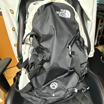 THE NORTH FACE CHUGACH35 M 사이즈
