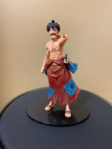 원피스 루피 피규어