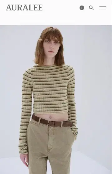 신상/미착용 AURALEE 베이지 스트라이프 크롭 니트