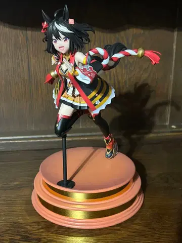 코토부키야 1/7 임박한 열기에 밀려 키타산 블랙 피규어