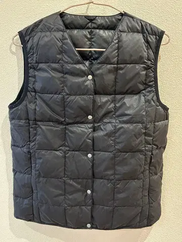 TAION 블랙 다운 베스트 M 사이즈