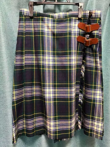 Dico 그린 계열 체크 무늬 퀼트 스커트