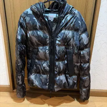 새상품급 듀베 다운 L