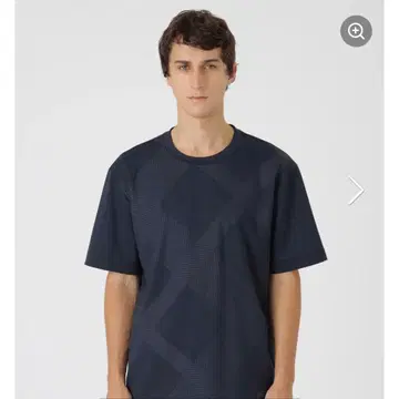 블랙 레이블 크레스트브릿지 티셔츠