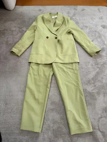 Wellifroo 라이트 그린 셋업 M 사이즈