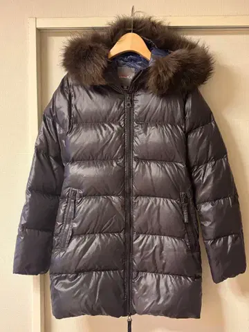 DUVETICA 듀베티카 블랙 다운 코트 퍼 포함