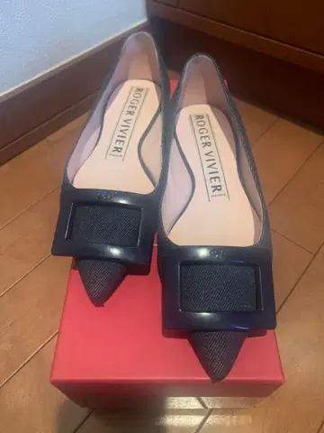 ROGER VIVIER 데님 플랫슈즈 22.5