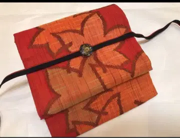 명주 짜임의 큼직한 나고야 오비 단풍 무늬