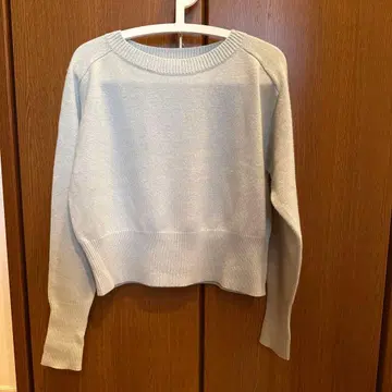 Theory 크루넥 스웨터 S 사이즈 라이트 블루