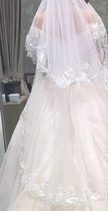 롱 튤 웨딩 베일 꽃무늬 자수