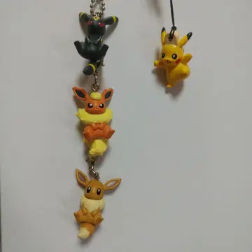 이브이 부스터 블래키 삼단 츠마무츠나게 마스코트 (피카츄 덤 포함)