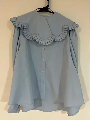 Bibiy. FRANCESCA BLOUSE