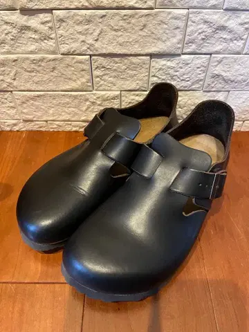 새상품급 BIRKENSTOCK 클로그 샌들 런던 다크 브라운 37