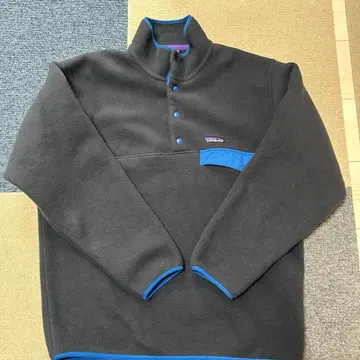Patagonia Synchilla 플리스 자켓 M 사이즈 블랙/파랑