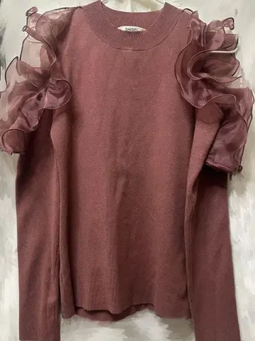 SNIDEL 프릴 슬리브 니트 풀오버