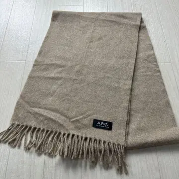 A.P.C. 머플러