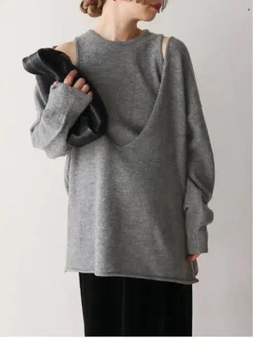 새상품급 select MOCA 레이어드 딥 V넥 루즈 니트 세트