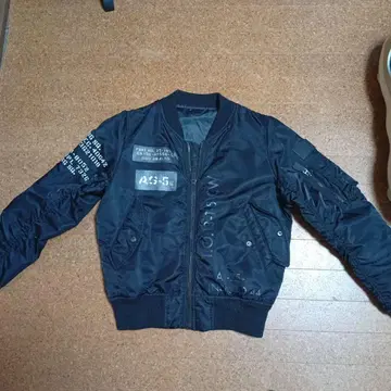 아비렉스 40주년 기념 MA-1 블랙 자켓 작음