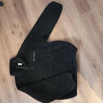 KEY MEMORY 블랙 플리스 자켓