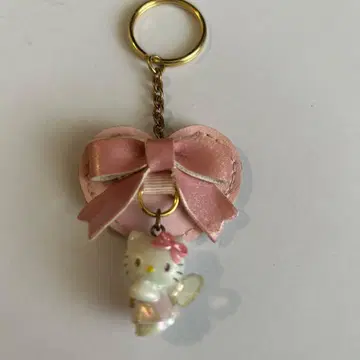 헬로키티 30주년 기념 키링