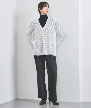UNITED ARROWS 시어 라메 자카드 블라우스