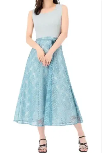 미슈마슈 라메 니트 x 레이스 원피스