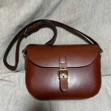 HERZ 가죽 숄더백