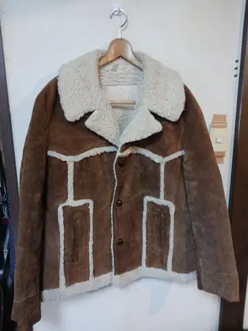 브라운 가죽 G자켓 보아 옷깃 안감 전체 포함