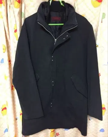 DURBAN 블랙 코트 프론트 지퍼