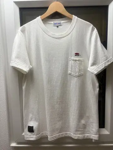 ROTAR Lip 1p 포켓 티 헤비 온스 자수 화이트