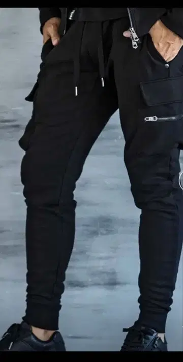 1PIU1UGUALE3 RELAX 스웨트 팬츠 카고 팬츠