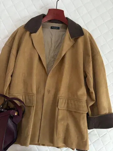 1시즌 착용 투모로우랜드 macphee 아우터