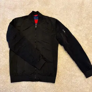 ZARA MAN MA-1 다크 그린 자켓