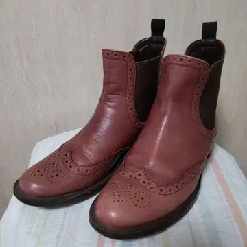 가죽 브라운 계열 사이드 코어 부츠 24cm