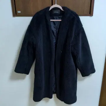 블랙 보아 자켓 플리스 소재