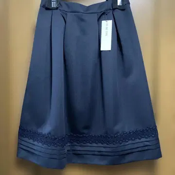 플레어 스커트 네이비 새상품