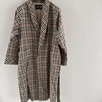 DAKS 체크 무늬 롱 가운