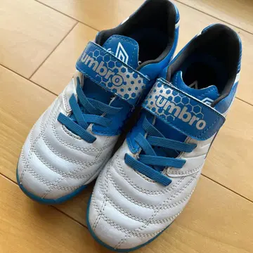 Umbro 에이스랩터 축구화 화이트/블루