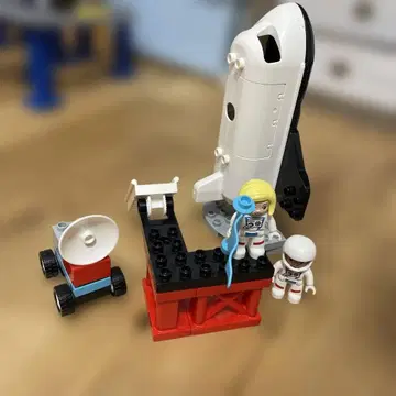 레고(LEGO) 듀플로 듀플로의 마을 스페이스 셔틀 10944