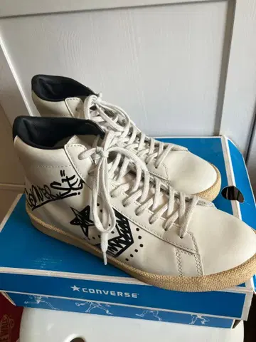 컨버스 프로 레더 그래피티 26.5cm