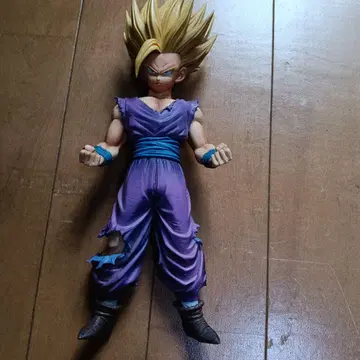 피규어 손오반 드래곤볼 셀 편 슈퍼 사이어인 2