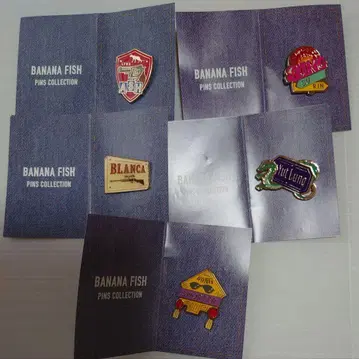 BANANA FISH cafe and bar 핀 배지 컬렉션