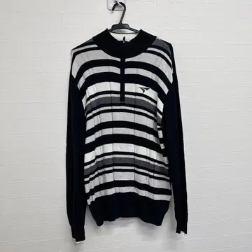 TourStage 하이넥 스웨터 LL