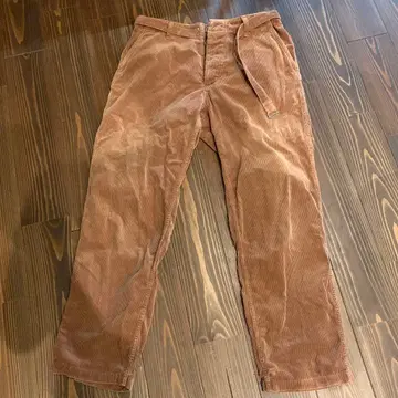 핑거린 브라운 코듀로이 스트레이트 팬츠