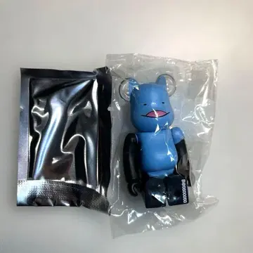 시크릿 베어브릭 50 비와코군 미개봉 새상품