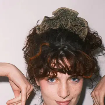 GOOD SQUISH (굿 스퀴시) 스크런치