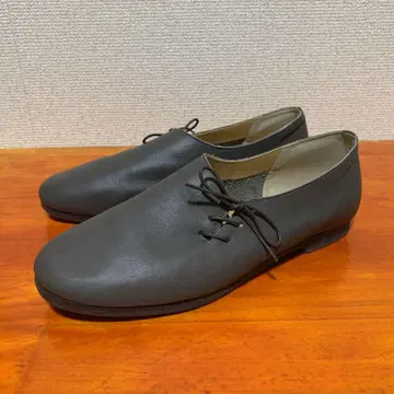 새상품급 아로마 드 뮤게 그레이 24.5cm