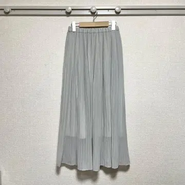 [ 새상품급 ] LOWRYS FARM(로리즈팜) 샤이니 플리츠 스커트